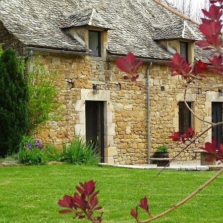 Gite La Laiterie - La Planhe Bozouls Exterior foto