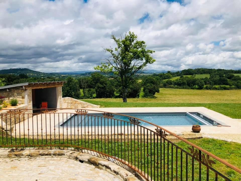 Gite La Laiterie - La Planhe Bozouls Exterior foto