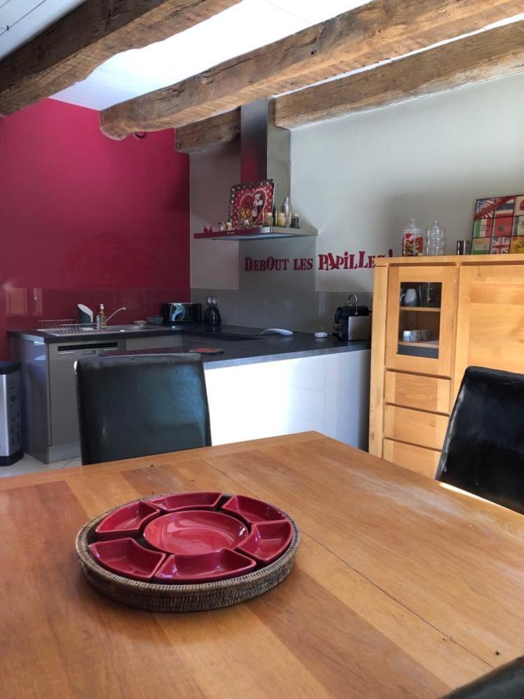 Gite La Laiterie - La Planhe Bozouls Exterior foto